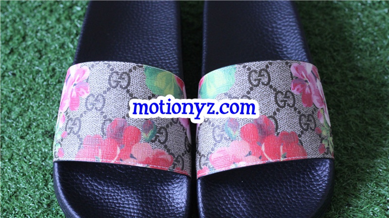 Brand Flower Pattern Slide